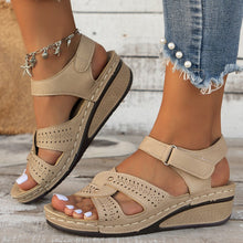 Cargar imagen en el visor de la galería, 2024 Women&#39;s Summer New Hollow Velcro Sandals
