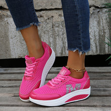 Cargar imagen en el visor de la galería, Autumn women&#39;s mesh thick-soled sports shoes
