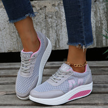 Cargar imagen en el visor de la galería, Autumn women&#39;s mesh thick-soled sports shoes
