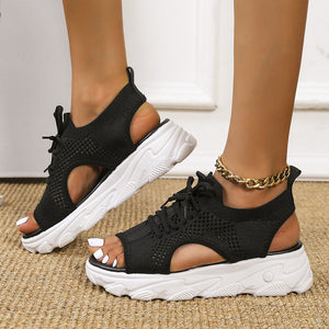 Summer new thick-soled flying woven soft-soled casual sandals