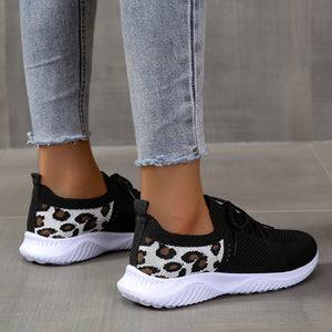 Ladies Round Toe Mesh Breathable Flat Sneakers