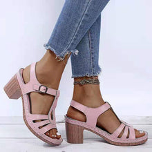 Cargar imagen en el visor de la galería, Summer women&#39;s metal buckle hollow high-heeled sandals
