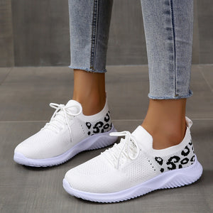 Ladies Round Toe Mesh Breathable Flat Sneakers