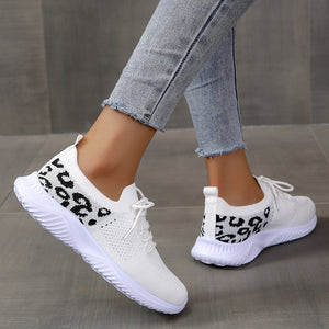 Ladies Round Toe Mesh Breathable Flat Sneakers