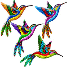 Cargar imagen en el visor de la galería, 3D Colorful Garden Birds Sculpture Outdoor
