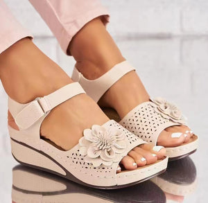 Women's Summer Hollow Flower Platform Sandals