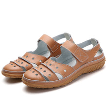 Cargar imagen en el visor de la galería, Comfyfleek Wide Toe Box &amp; Wide Size Leather Sandals
