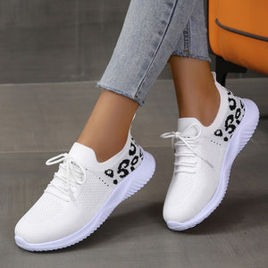 Ladies Round Toe Mesh Breathable Flat Sneakers