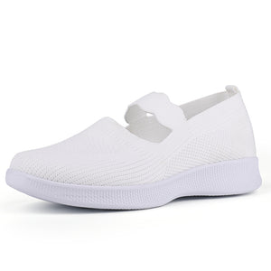 Women's low cut casual flat sneakers