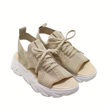 Cargar imagen en el visor de la galería, Summer new thick-soled flying woven soft-soled casual sandals
