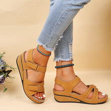 Cargar imagen en el visor de la galería, Women&#39;s round toe platform Velcro sandals
