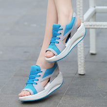 Cargar imagen en el visor de la galería, Women&#39;s Mesh Wedge Breathable Casual Sandals
